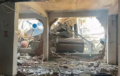 Güngören'de Kot Taşlama Atölyesinde Patlama: Gıda Deposunda Maddi Hasar